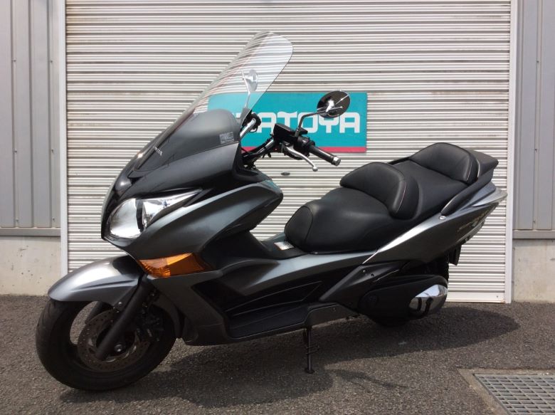 中古 Honda ホンダ シルバーウイングgt600 09 バイク詳細