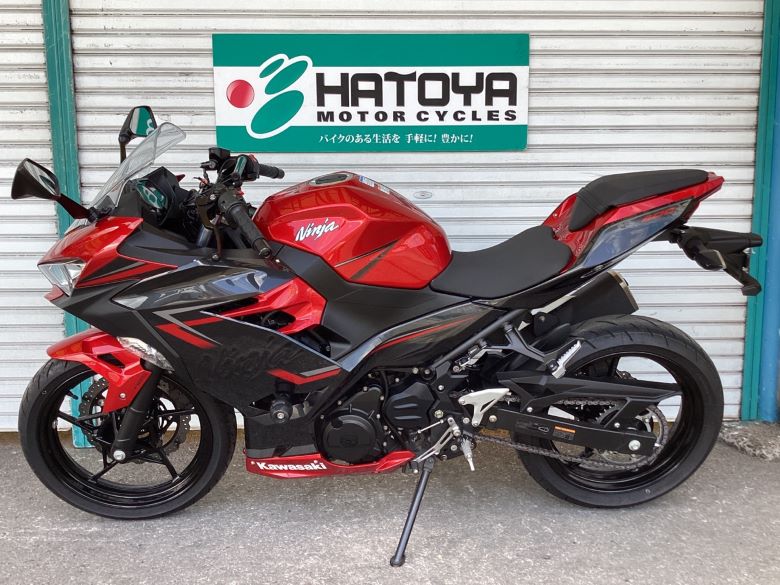 中古 Kawasaki カワサキ ｎｉｎｊａ ４００ 18 360 View はとや Hatoya スペック詳細