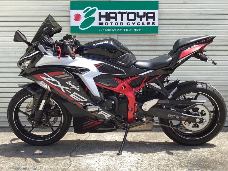 中古 KAWASAKI カワサキ Ｎｉｎｊａ ＺＸ−２５Ｒ ＳＥ 2021 はとや 