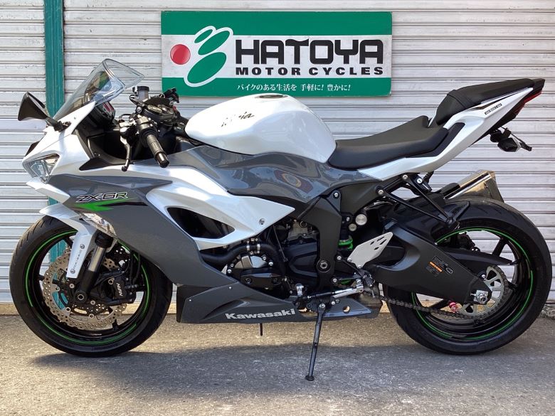 中古 KAWASAKI カワサキ Ｎｉｎｊａ ＺＸ−６Ｒ 2021 【360°VIEW!】 は 