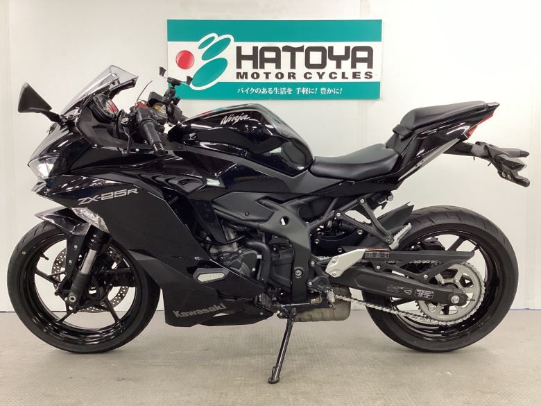 中古 KAWASAKI カワサキ Ｎｉｎｊａ ＺＸ−２５Ｒ 2021 はとや(HATOYA 