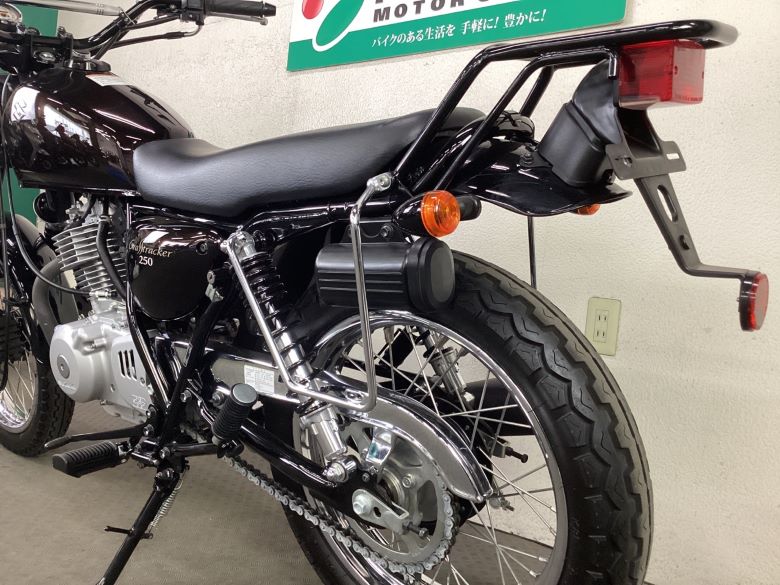 グラストラッカー