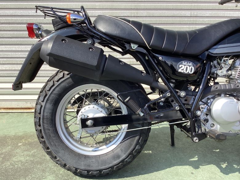 バンバン２００