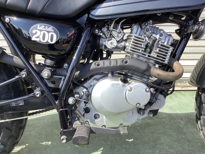 バンバン２００