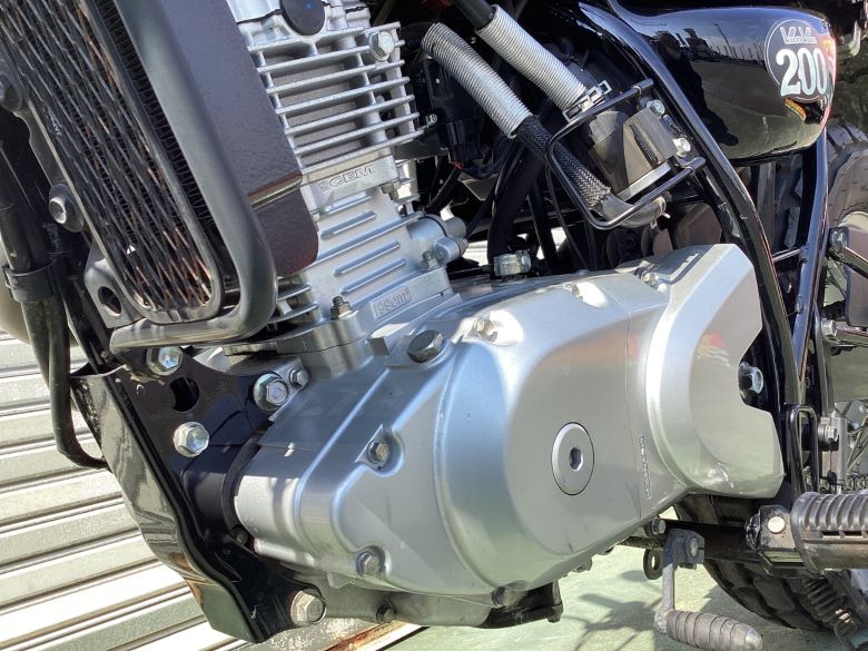 バンバン２００