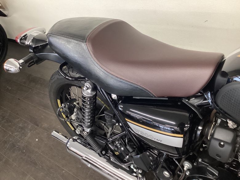 Ｗ８００　カフェ