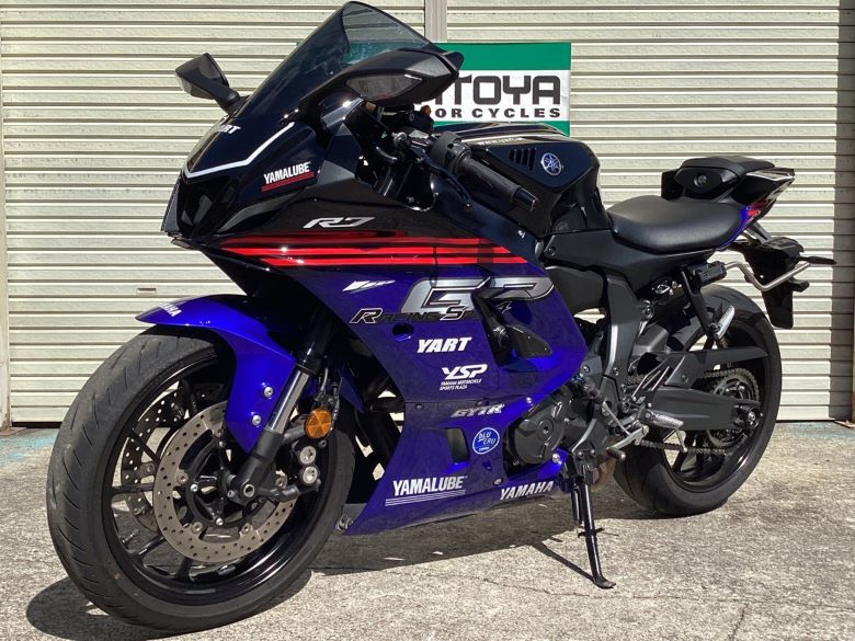 ＹＺＦ−Ｒ７