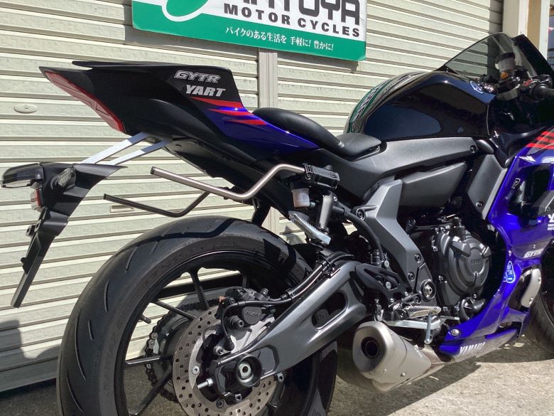 ＹＺＦ−Ｒ７