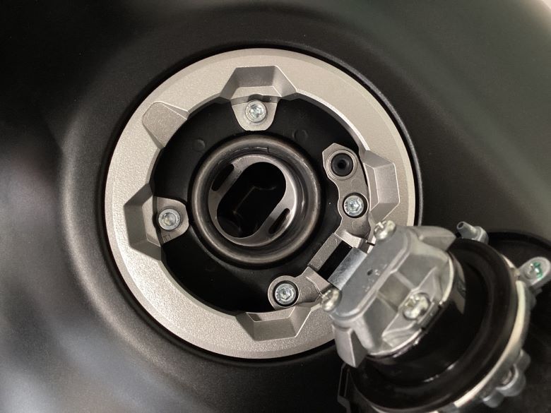 エリミネーター４００