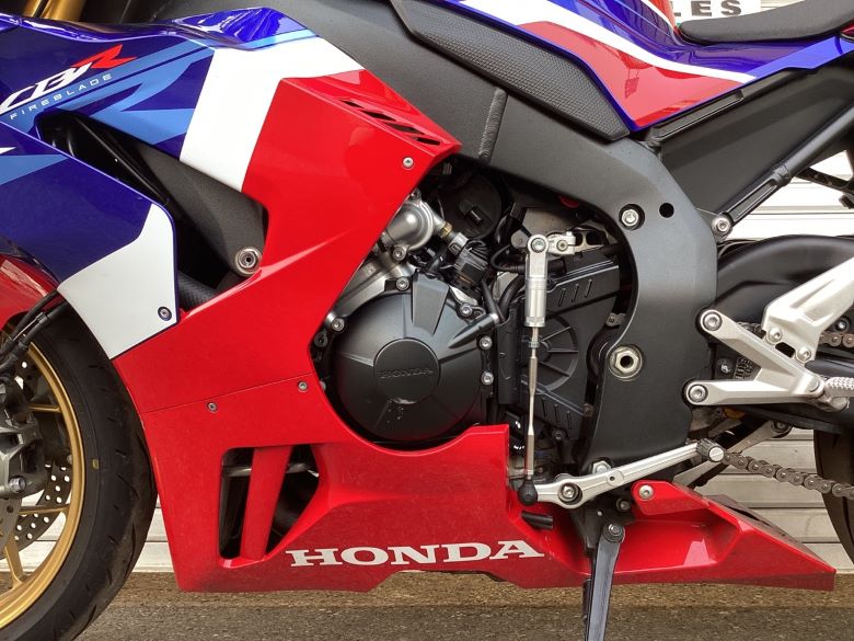 ＣＢＲ１０００ＲＲ−Ｒ