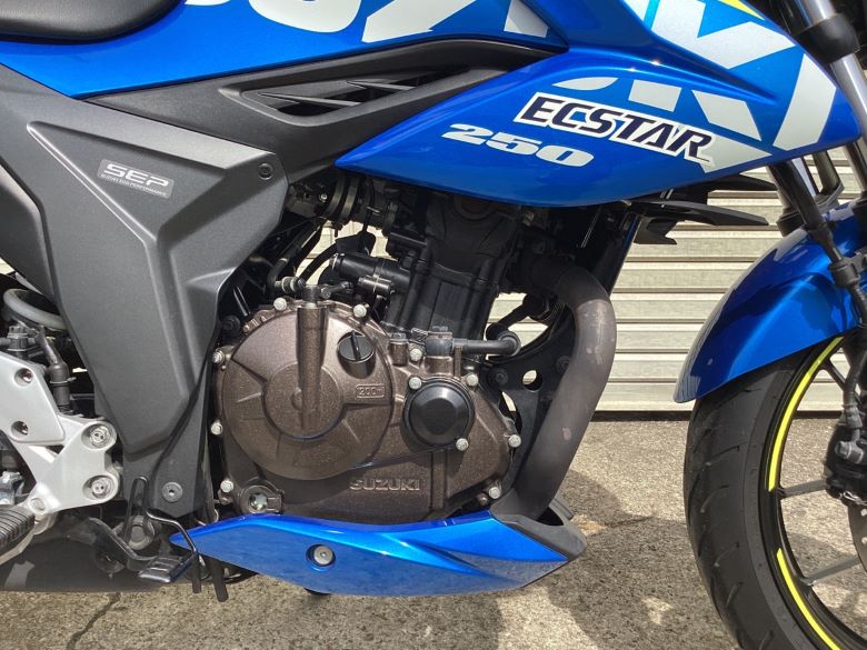 ＧＩＸＸＥＲ　２５０