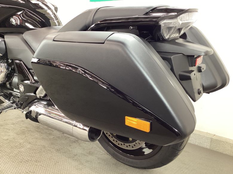 ＣＴＸ１３００