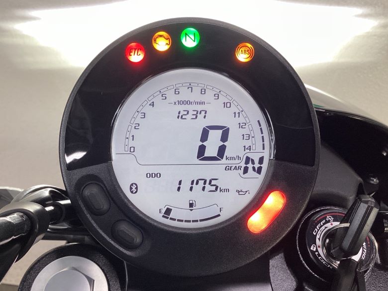 エリミネーター４００ＳＥ