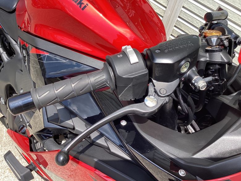 Ｎｉｎｊａ　ＺＸ−２５Ｒ　ＳＥ