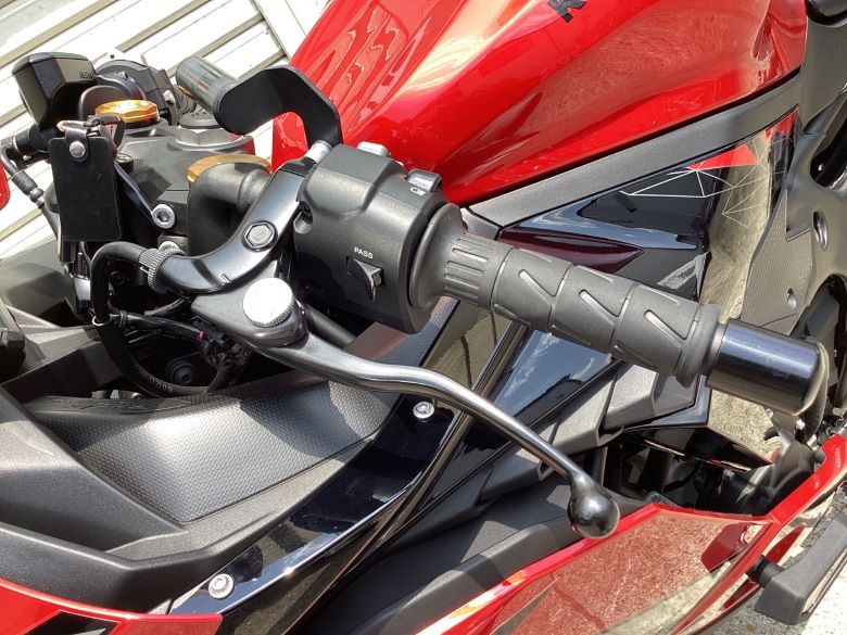 Ｎｉｎｊａ　ＺＸ−２５Ｒ　ＳＥ