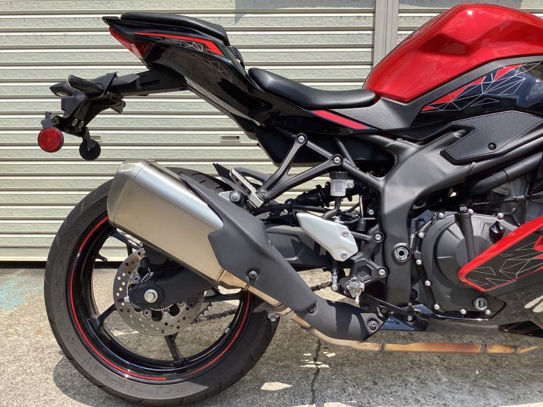 Ｎｉｎｊａ　ＺＸ−２５Ｒ　ＳＥ