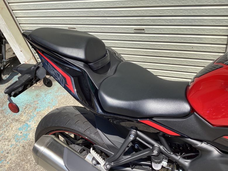 Ｎｉｎｊａ　ＺＸ−２５Ｒ　ＳＥ