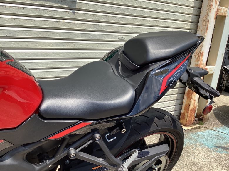 Ｎｉｎｊａ　ＺＸ−２５Ｒ　ＳＥ