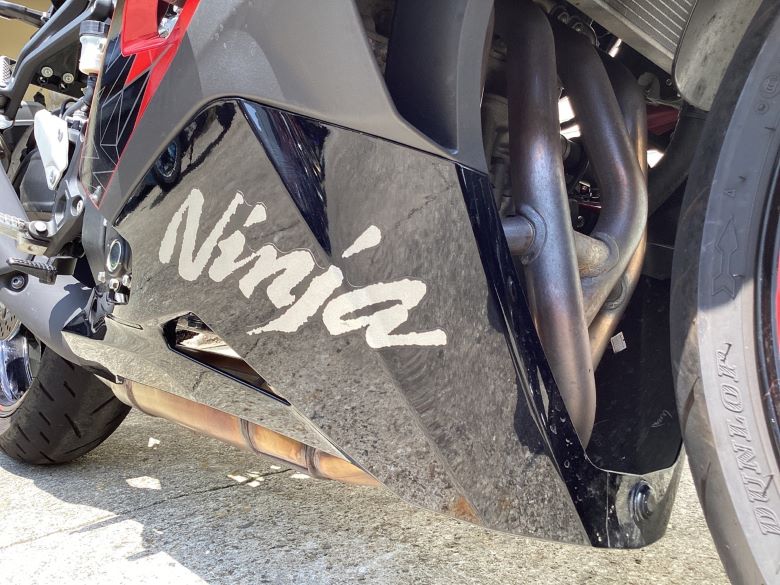 Ｎｉｎｊａ　ＺＸ−２５Ｒ　ＳＥ