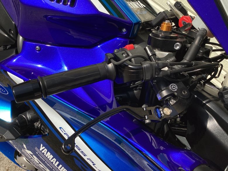 ＹＺＦ−Ｒ７
