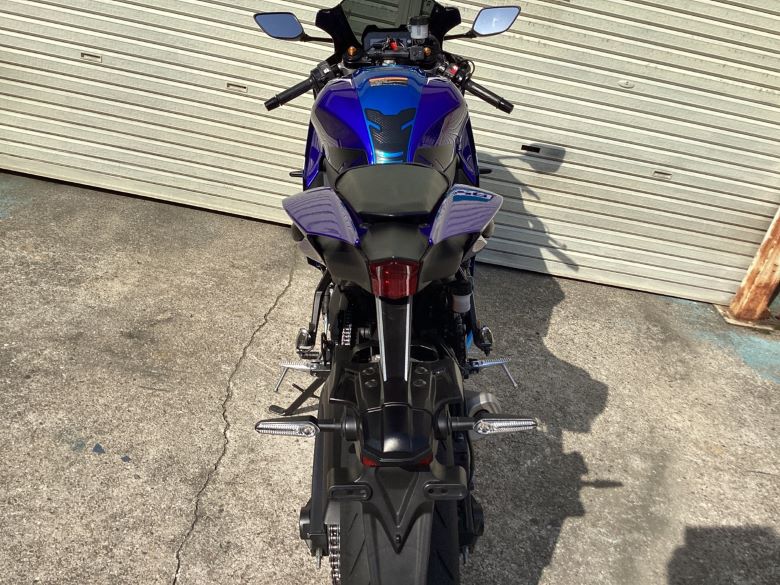 ＹＺＦ−Ｒ７