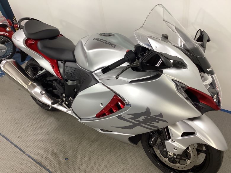 ハヤブサ（ＧＳＸ１３００Ｒ　Ｈａｙａｂｕｓａ）