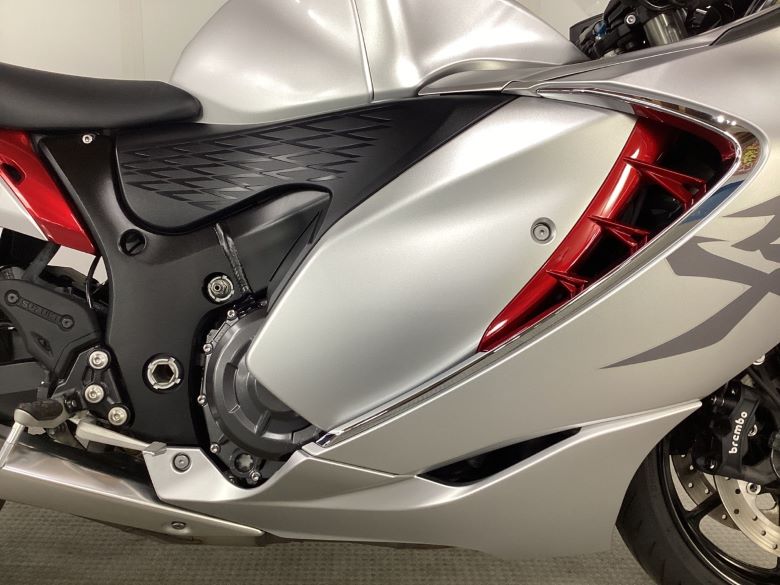 ハヤブサ（ＧＳＸ１３００Ｒ　Ｈａｙａｂｕｓａ）