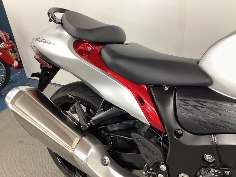 ハヤブサ（ＧＳＸ１３００Ｒ　Ｈａｙａｂｕｓａ）