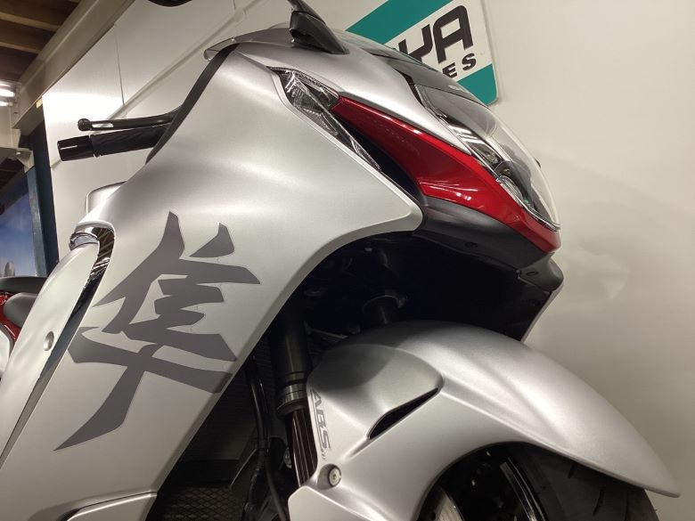 ハヤブサ（ＧＳＸ１３００Ｒ　Ｈａｙａｂｕｓａ）