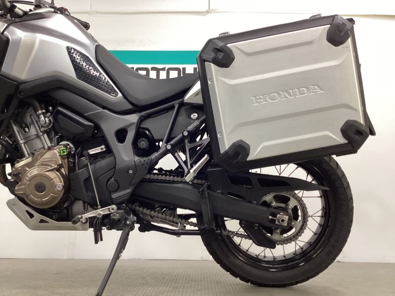 ＣＲＦ１０００Ｌ　アフリカツイン