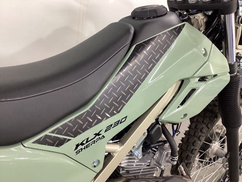 ＫＬＸ２３０シェルパ