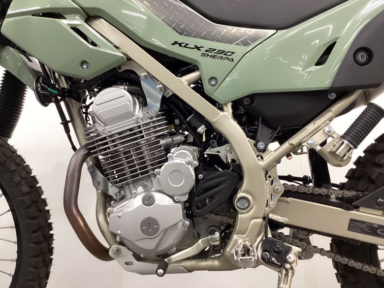 ＫＬＸ２３０シェルパ
