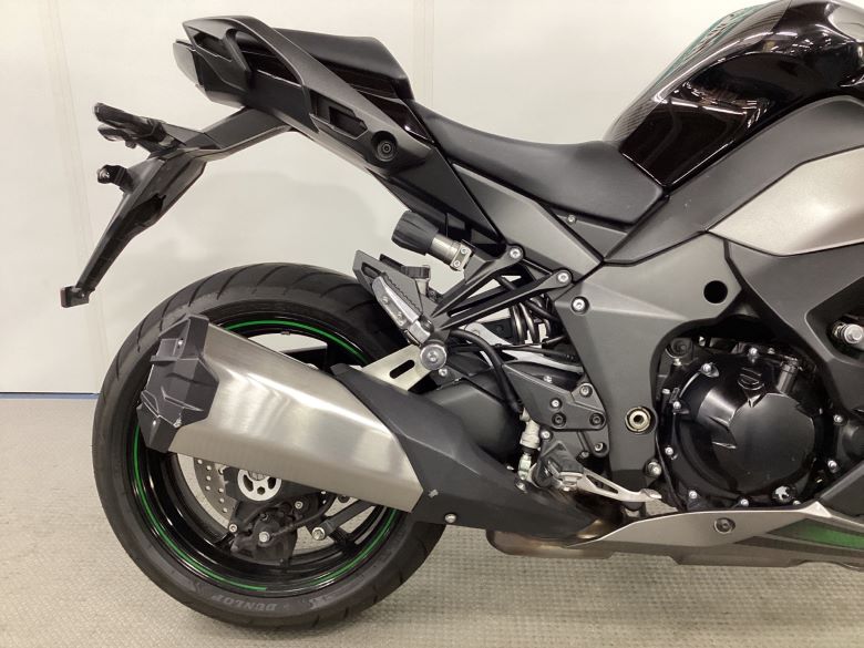 Ｎｉｎｊａ　１０００　ＳＸ