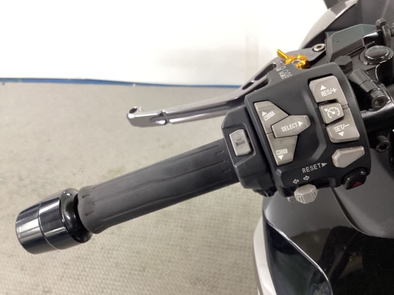 Ｎｉｎｊａ　１０００　ＳＸ