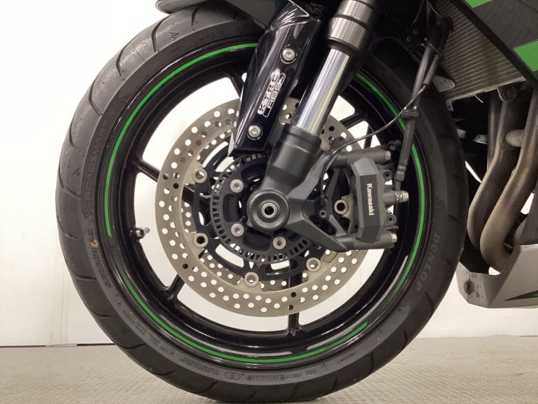 Ｎｉｎｊａ　１０００　ＳＸ