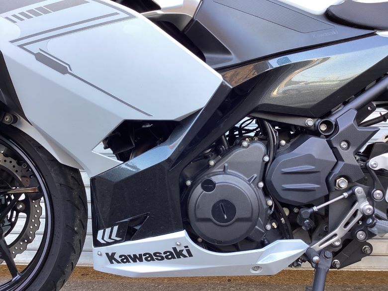 Ｎｉｎｊａ　４００