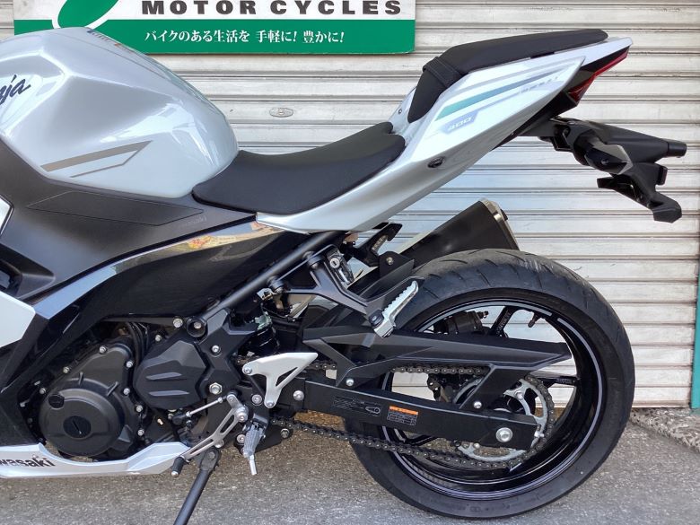 Ｎｉｎｊａ　４００