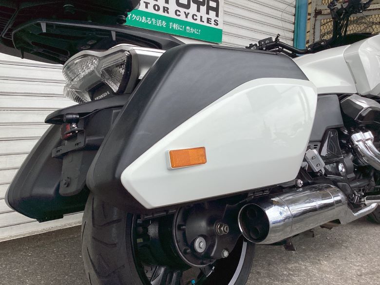 ＣＴＸ１３００