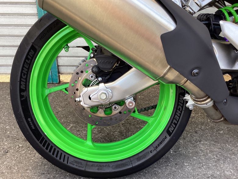 Ｎｉｎｊａ　ＺＸ−４ＲＲ