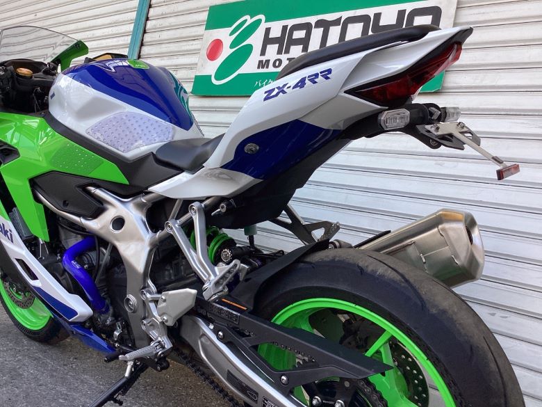 Ｎｉｎｊａ　ＺＸ−４ＲＲ