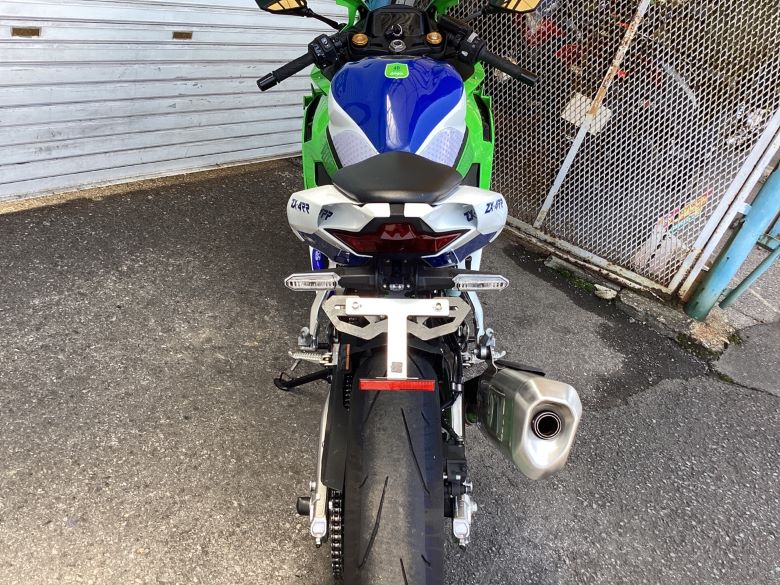 Ｎｉｎｊａ　ＺＸ−４ＲＲ