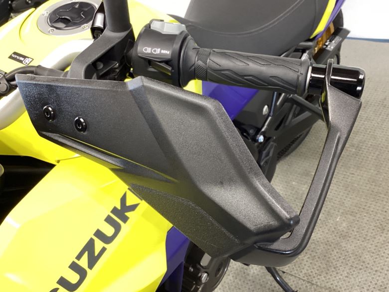 Ｖ−ストローム８００ＤＥ