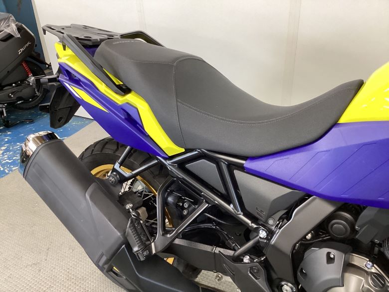 Ｖ−ストローム８００ＤＥ