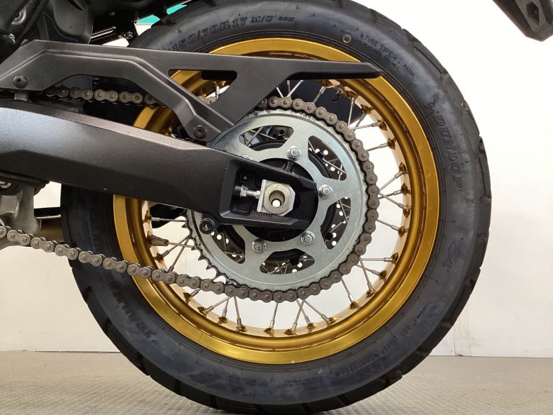 Ｖ−ストローム８００ＤＥ