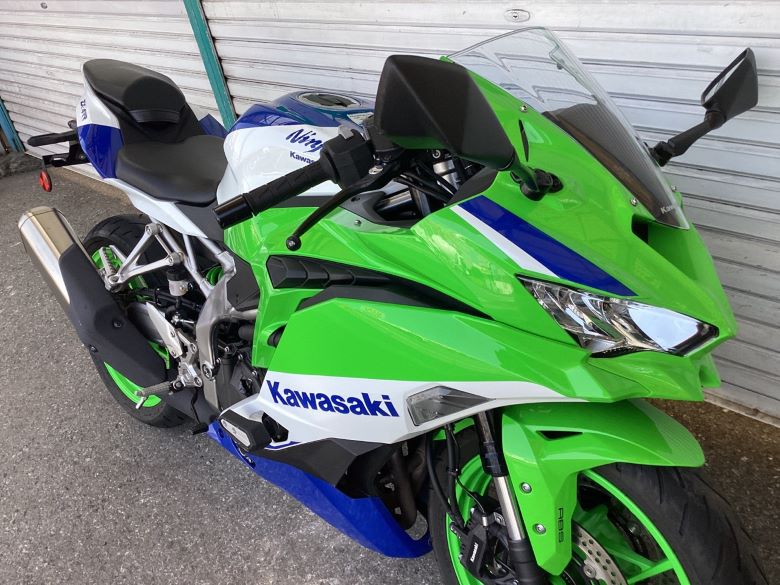 Ｎｉｎｊａ　ＺＸ−４ＲＲ