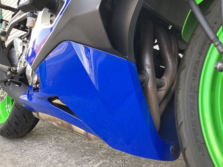 Ｎｉｎｊａ　ＺＸ−４ＲＲ