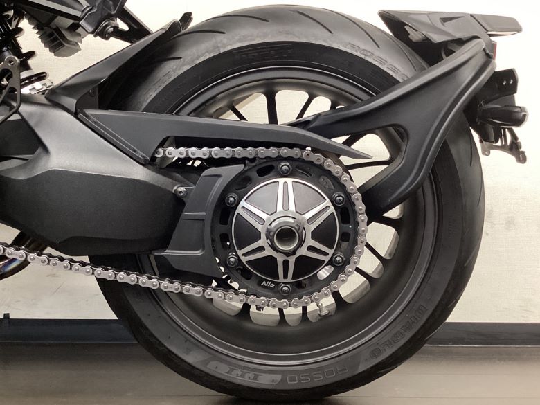 ＣＢ１０００Ｒ