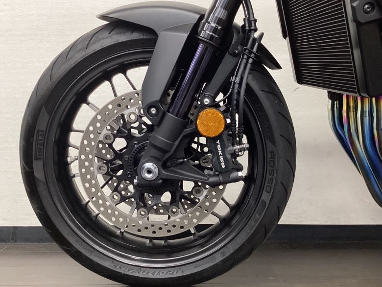 ＣＢ１０００Ｒ