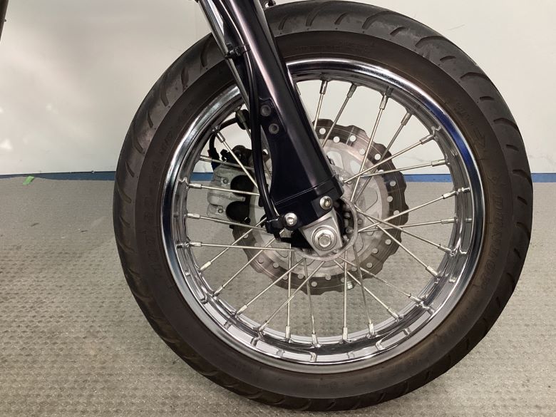 Ｄトラッカー１２５