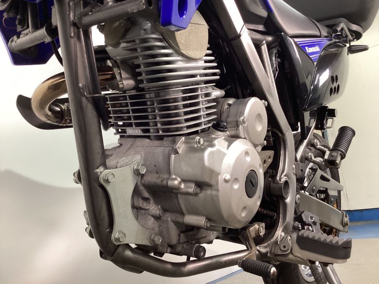 Ｄトラッカー１２５